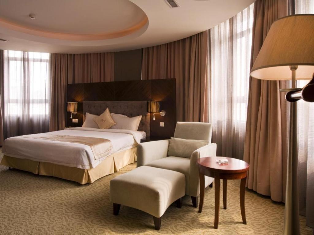 Qingdao Royal Garden Hotel Luaran gambar
