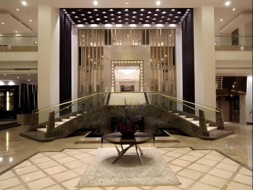 Qingdao Royal Garden Hotel Luaran gambar