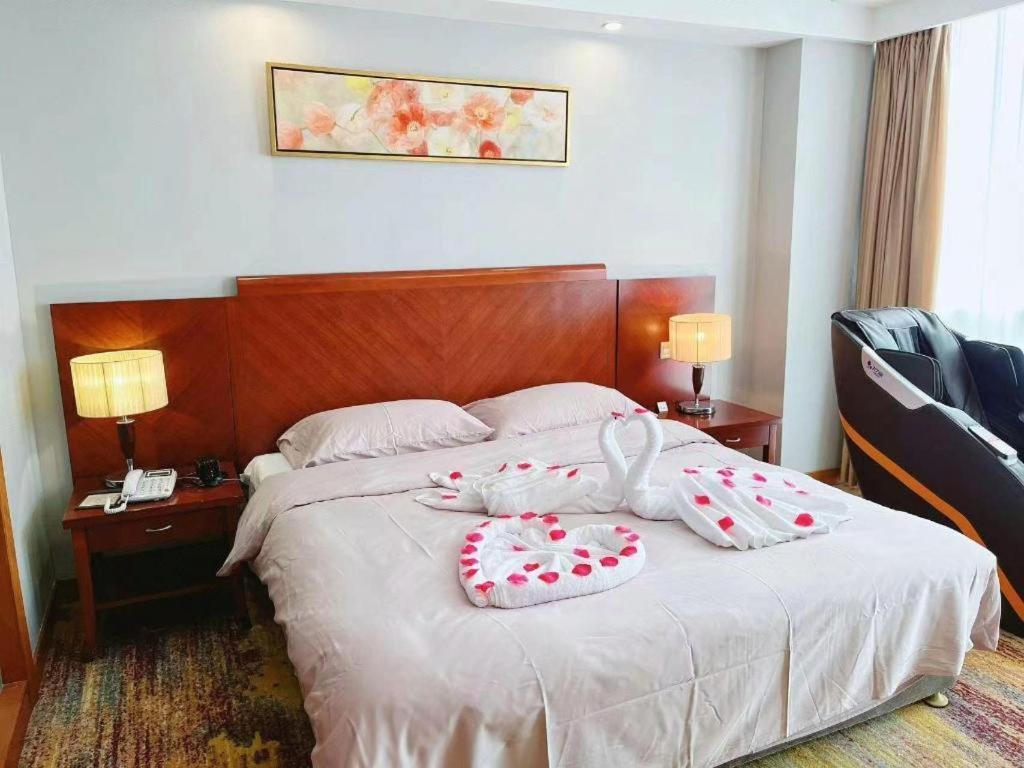 Qingdao Royal Garden Hotel Luaran gambar
