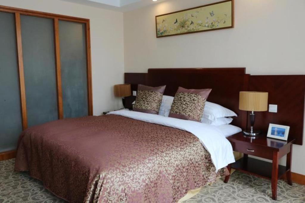 Qingdao Royal Garden Hotel Luaran gambar