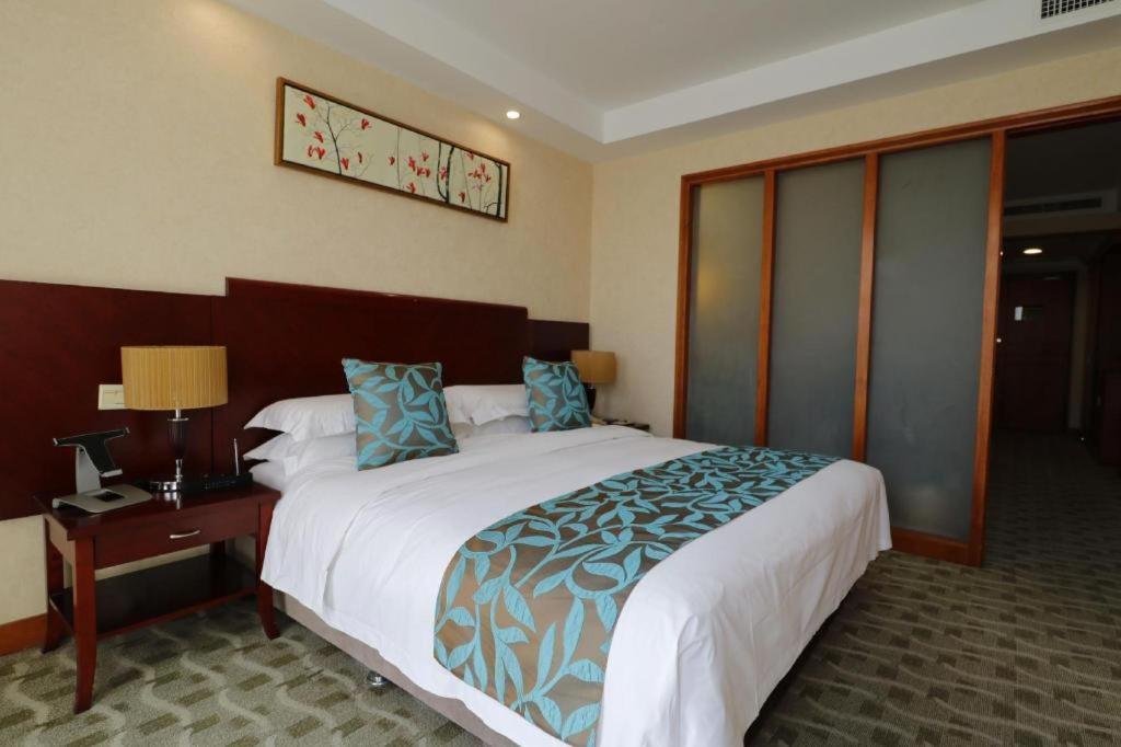 Qingdao Royal Garden Hotel Luaran gambar