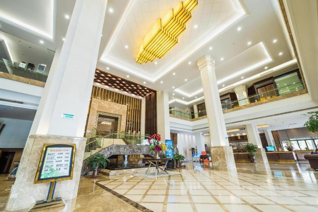 Qingdao Royal Garden Hotel Luaran gambar