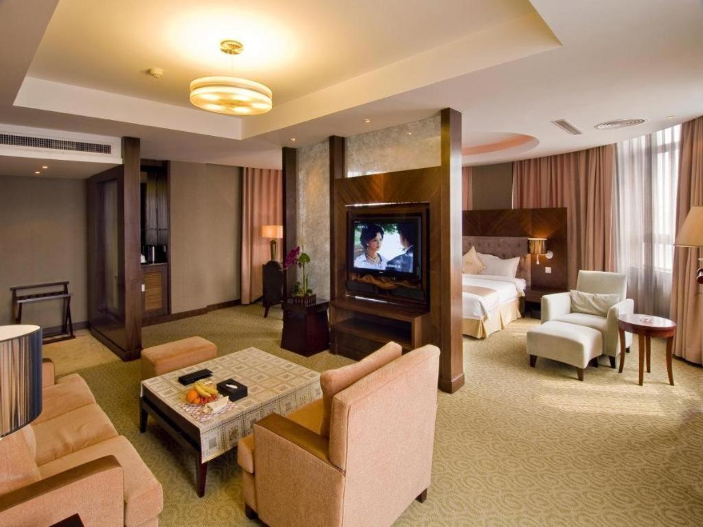Qingdao Royal Garden Hotel Luaran gambar